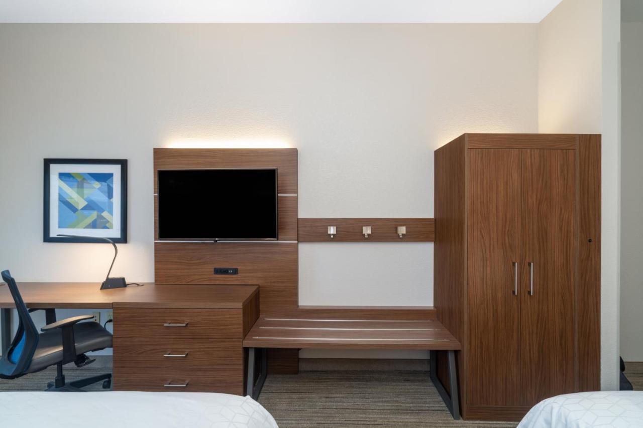 Holiday Inn Express Hotel & Suites Talladega By Ihg Exteriér fotografie