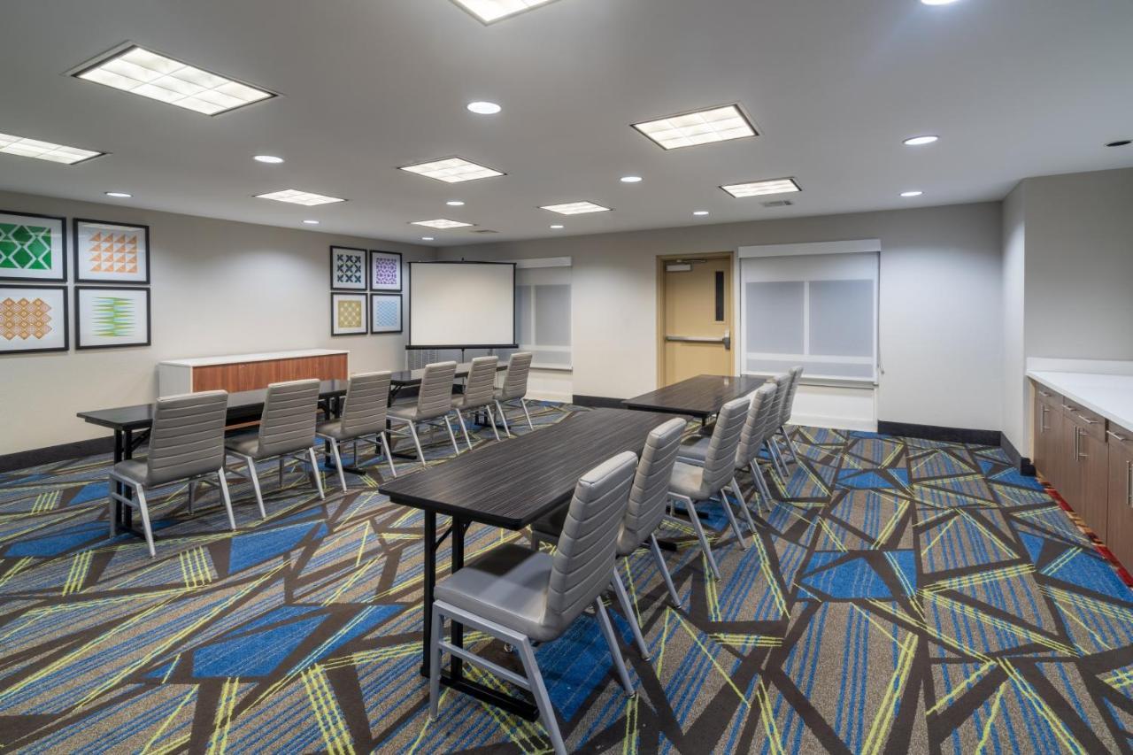 Holiday Inn Express Hotel & Suites Talladega By Ihg Exteriér fotografie