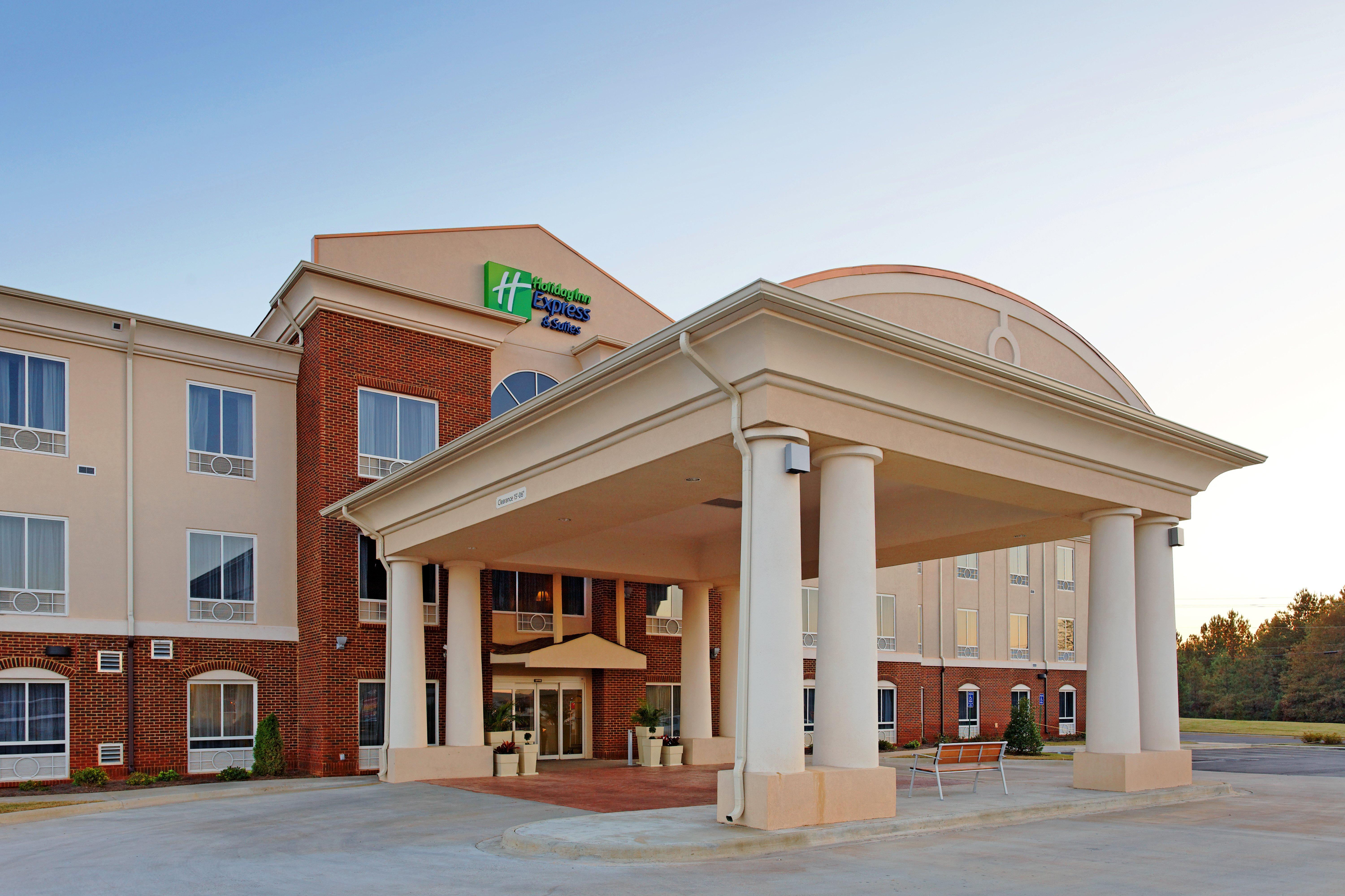 Holiday Inn Express Hotel & Suites Talladega By Ihg Exteriér fotografie