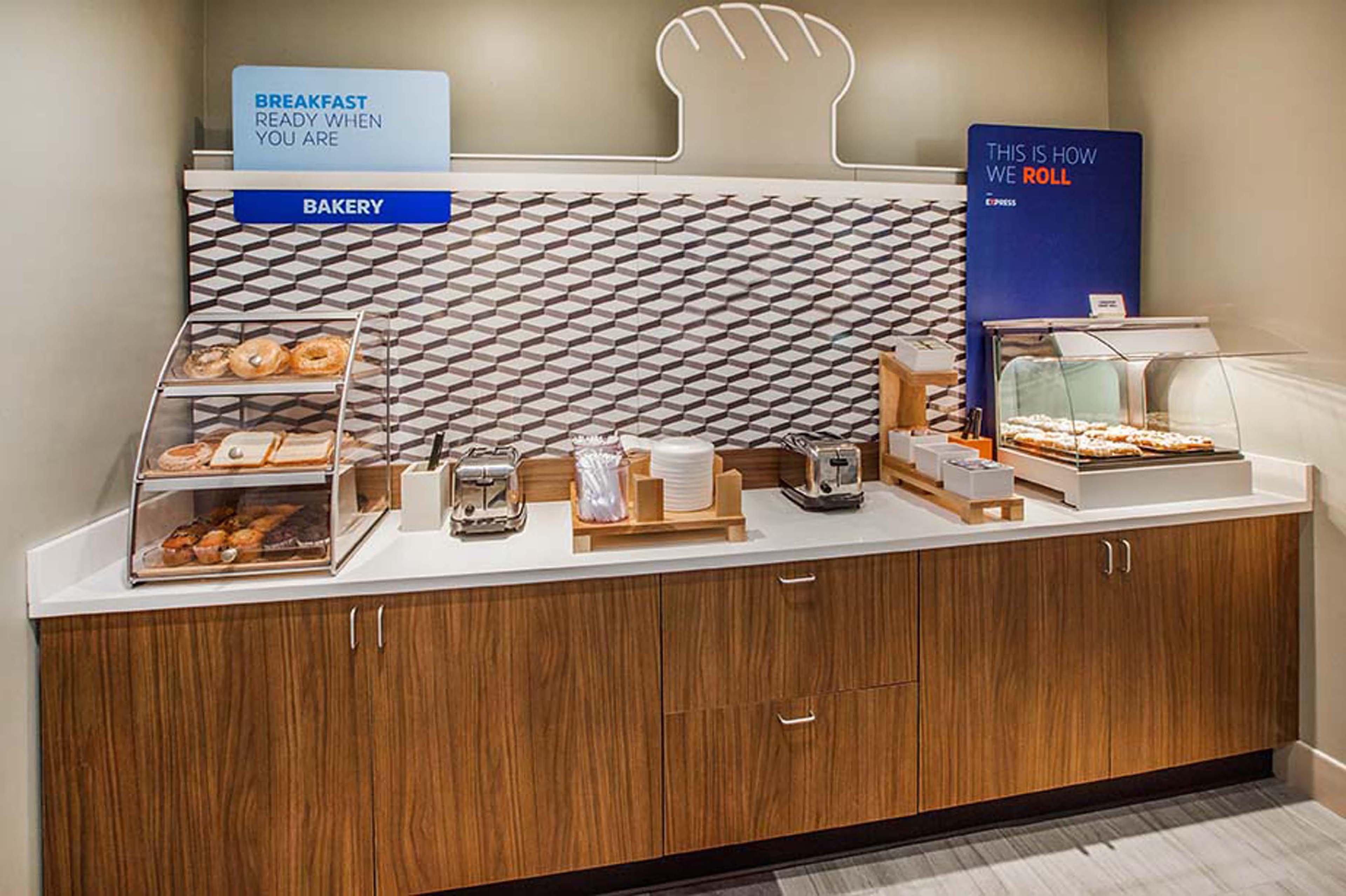 Holiday Inn Express Hotel & Suites Talladega By Ihg Exteriér fotografie